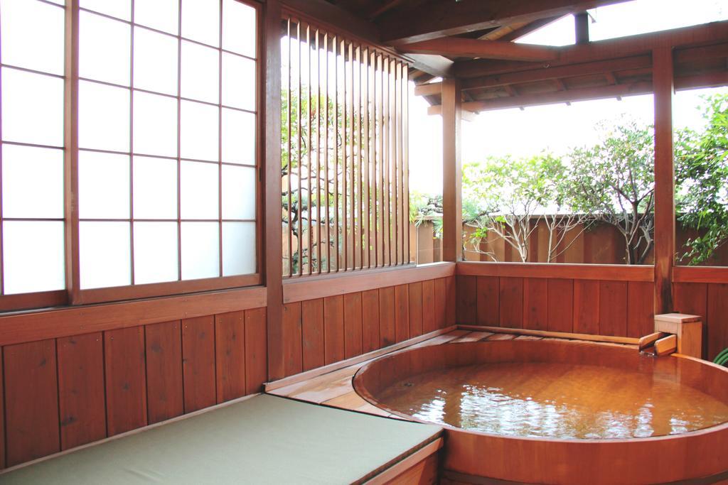 Ajiro Kanko Hotel Atami  Exteriér fotografie